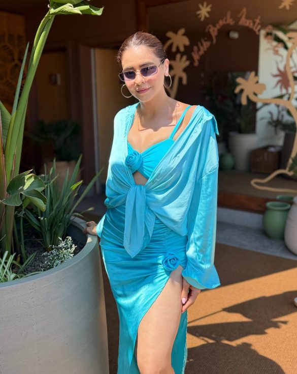 Aamna Sharif Stuns In Sexy Blue Dress During Her Monaco Vacation - See Photos