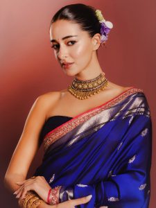 Ananya Panday Stuns In Manish Malhotra's Contemporary Take On The Paithani 25 Ananya Panday Stuns In Manish Malhotra's Contemporary Take On The Paithani