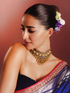 Ananya Panday Stuns In Manish Malhotra's Contemporary Take On The Paithani 24 Ananya Panday Stuns In Manish Malhotra's Contemporary Take On The Paithani