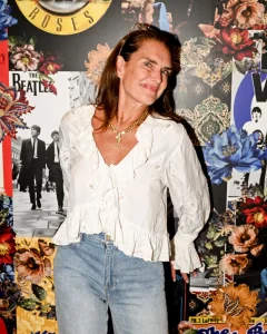 Brooke Shields Wears a White Ruffled Blouse at ALICE + OLIVIA Legends Celebration