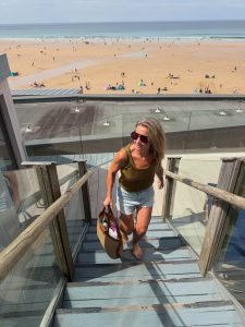 Helen Skelton flaunts toned swimsuit physique while on sun-soaked staycation 41 Helen Skelton flaunts toned swimsuit physique while on sun-soaked staycation