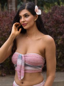 Manmeet Kaur Virk Raises the Glamour Bar with Hot Photoshoot