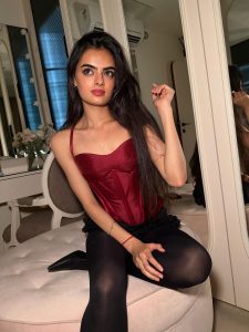 Ruhaanika Dhawan’s Latest Wardrobe Evolution: A Gen-Z Fashion Playbook 31 Ruhaanika Dhawan’s Latest Wardrobe Evolution: A Gen-Z Fashion Playbook
