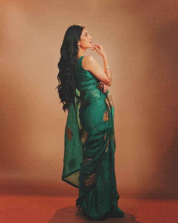 Shruti Haasan Proves That Classic Sarees Can Feel Fresh, Powerful and Trend-Forward