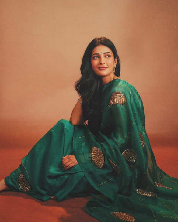 Shruti Haasan Proves That Classic Sarees Can Feel Fresh, Powerful and Trend-Forward