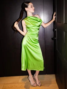 Violet McGraw Wears Lime Green at Turning Point Premiere 36 Violet McGraw Wears Lime Green at Turning Point Premiere